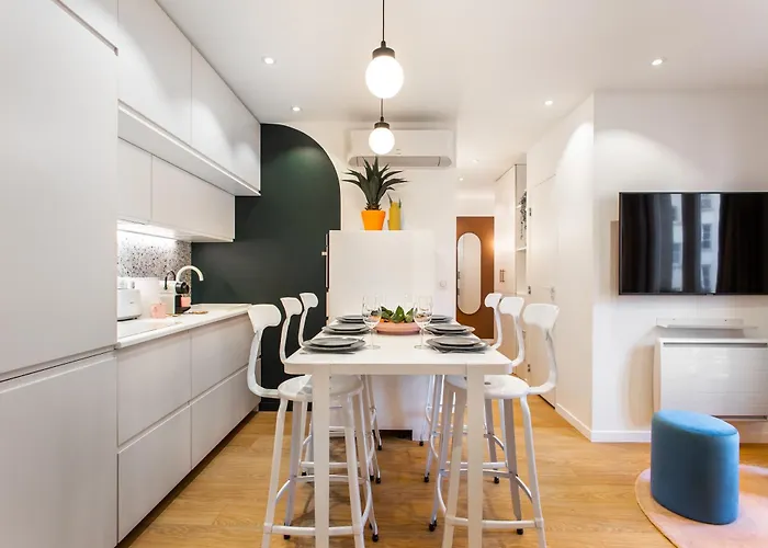 Stunning - 2br-6p - Center Appartement